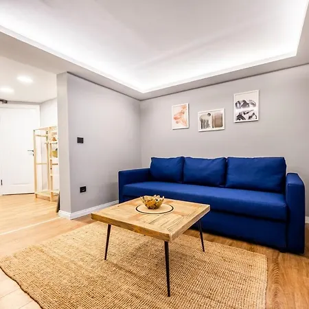 Inviting 1br Flat With Ac In Cihangir District Isztambul