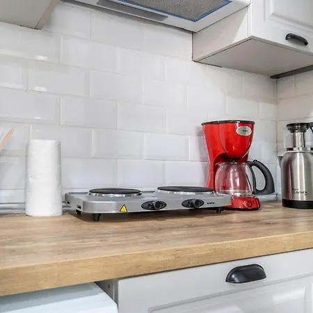 Inviting 1br Flat With Ac In Cihangir District